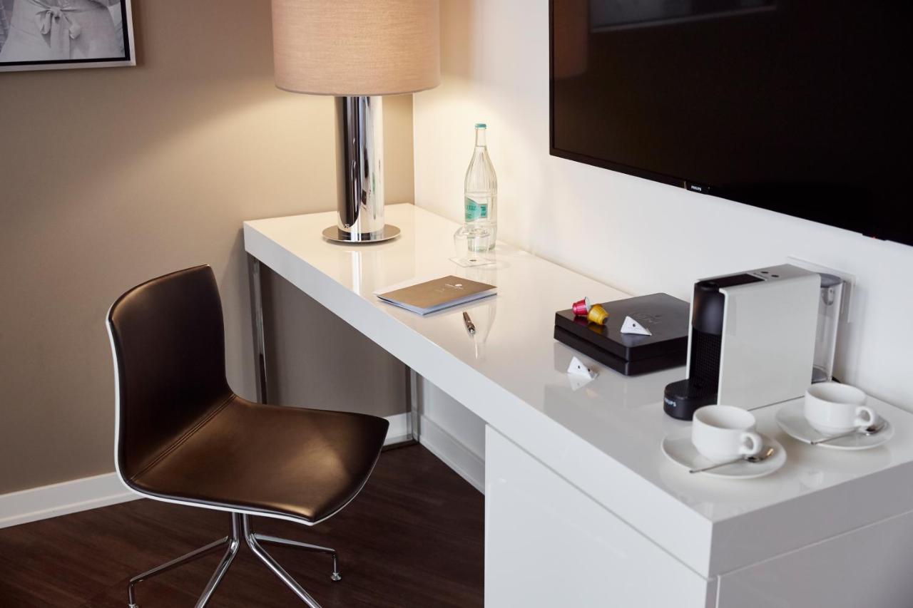 Legere Hotel Wiesbaden-Таунусштайн Екстер'єр фото